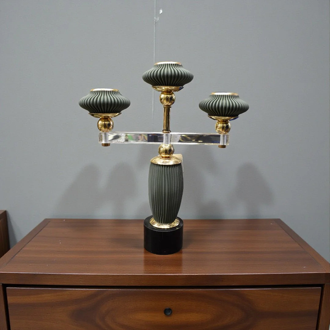 شمعة سيليستيا المضيئة